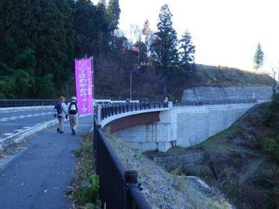 中川村の農免農道をさわやかウォーキング | い～な 上伊那