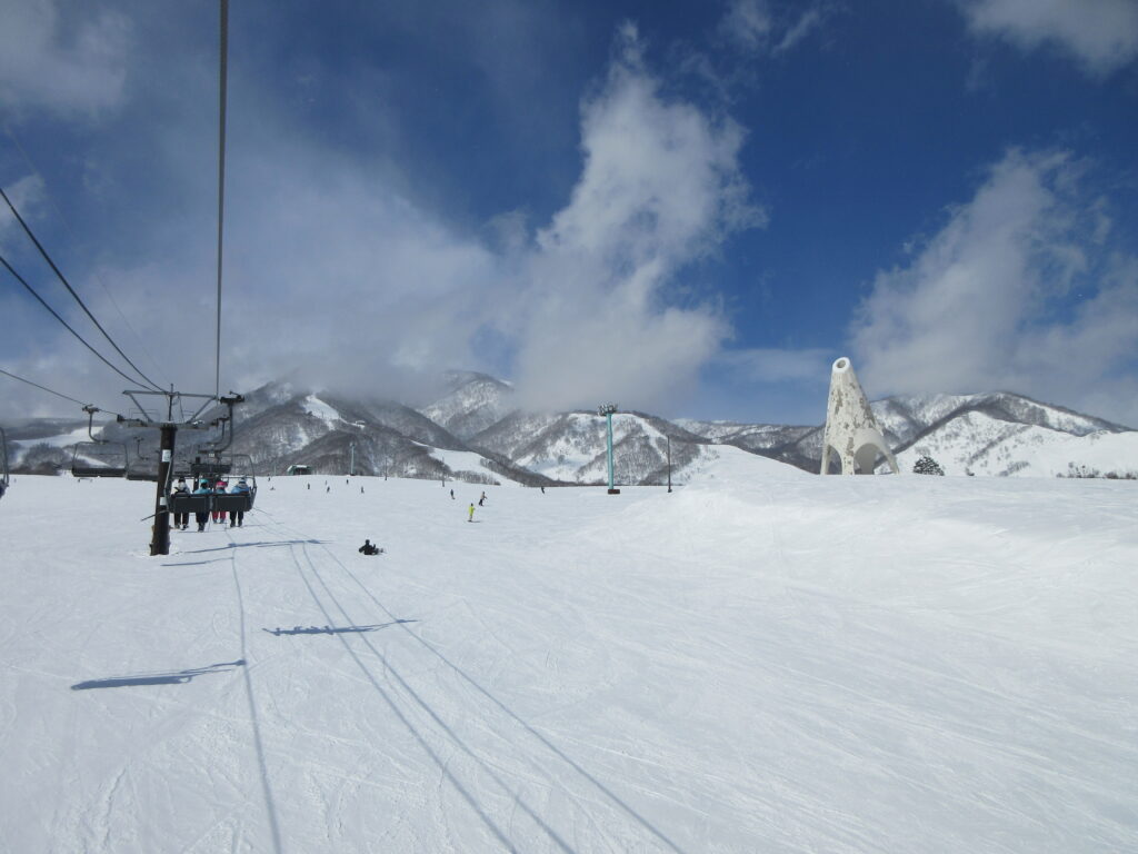 栂池高原スキー場に行きました！ | 北アルプスCOOL便