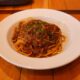 上田市常磐城の「いたりあ食堂　坊乃家」で「信州上田ミートソース」のランチ。