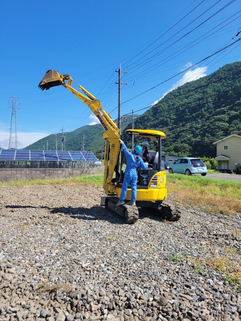 小型重機操作体験会に行ってきました👷 | い～な 上伊那