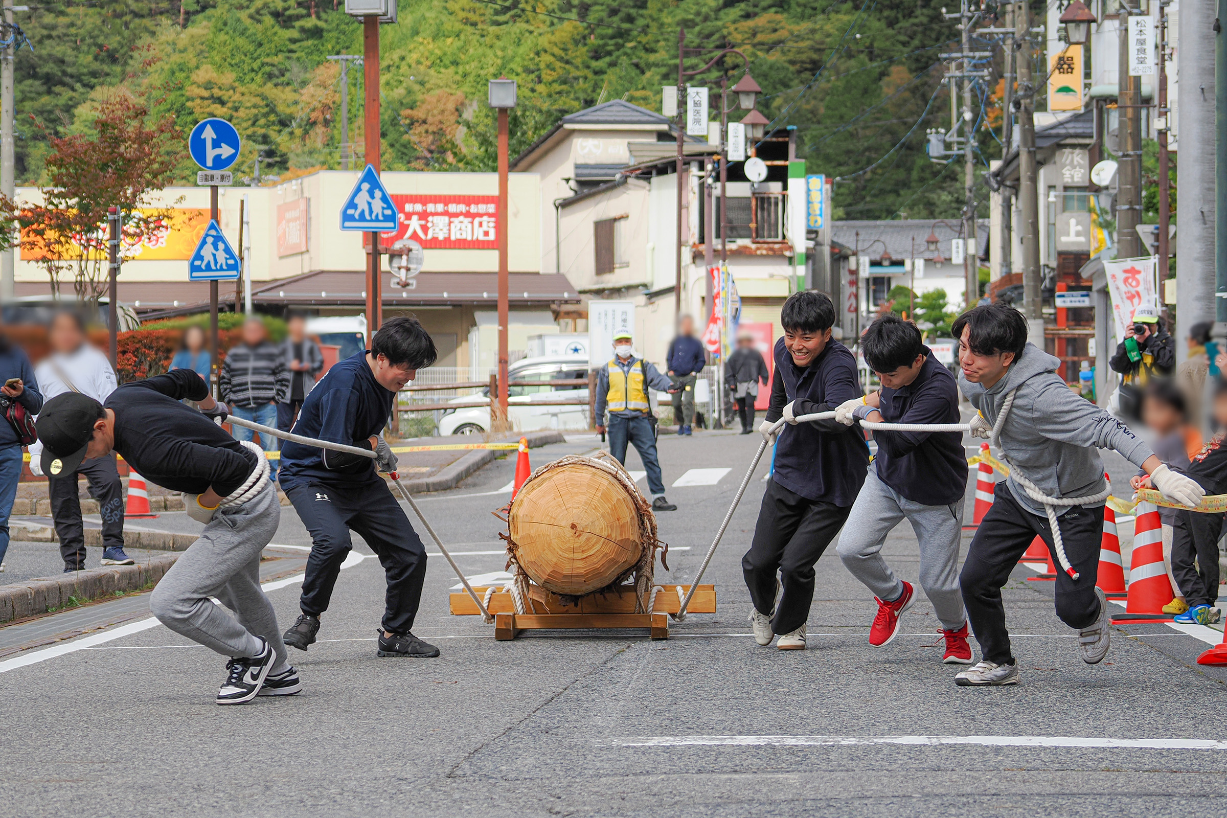 ひのきの里の秋まつりの旗