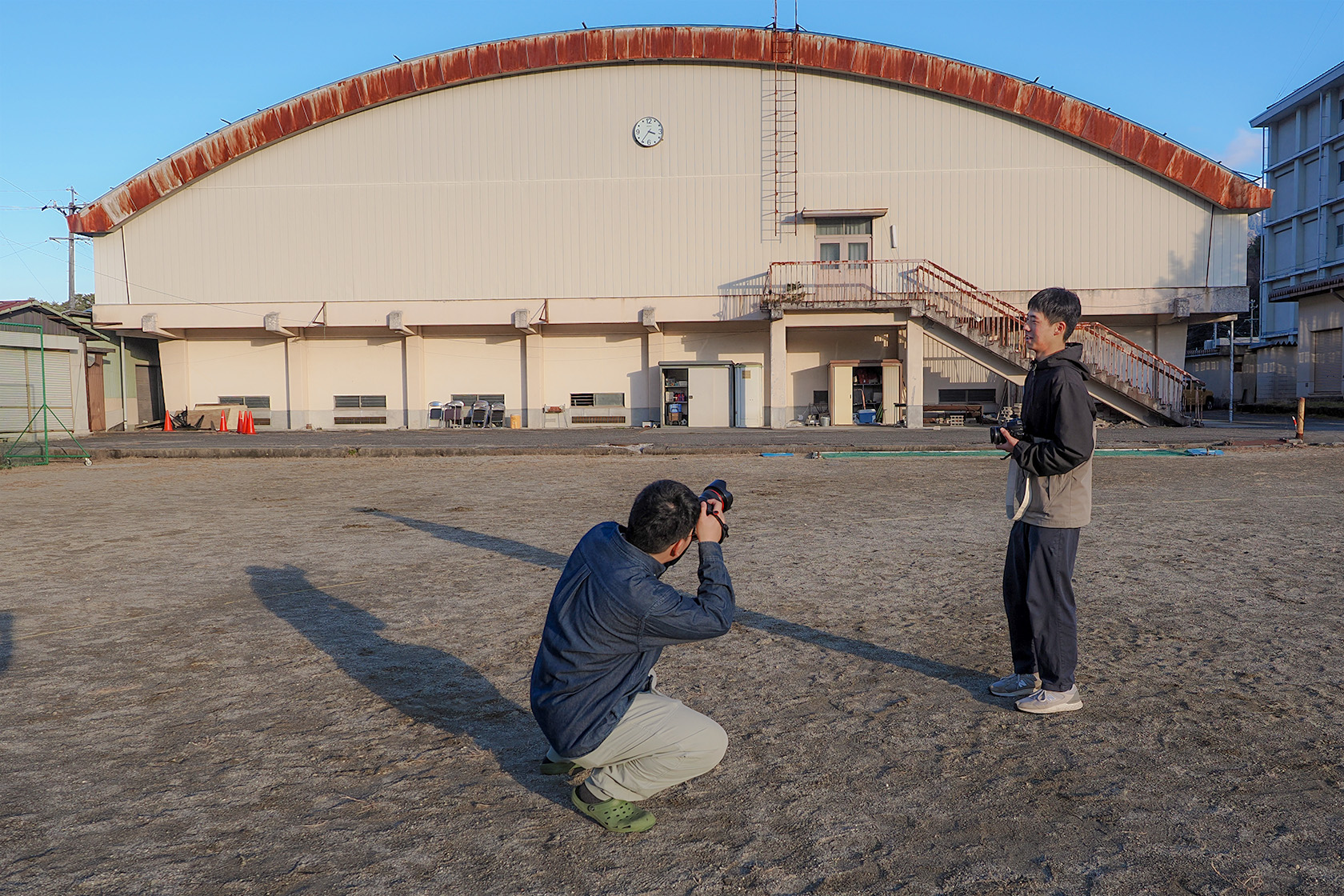 サッカーコートには子どもたちの楽しそうな声が響きます