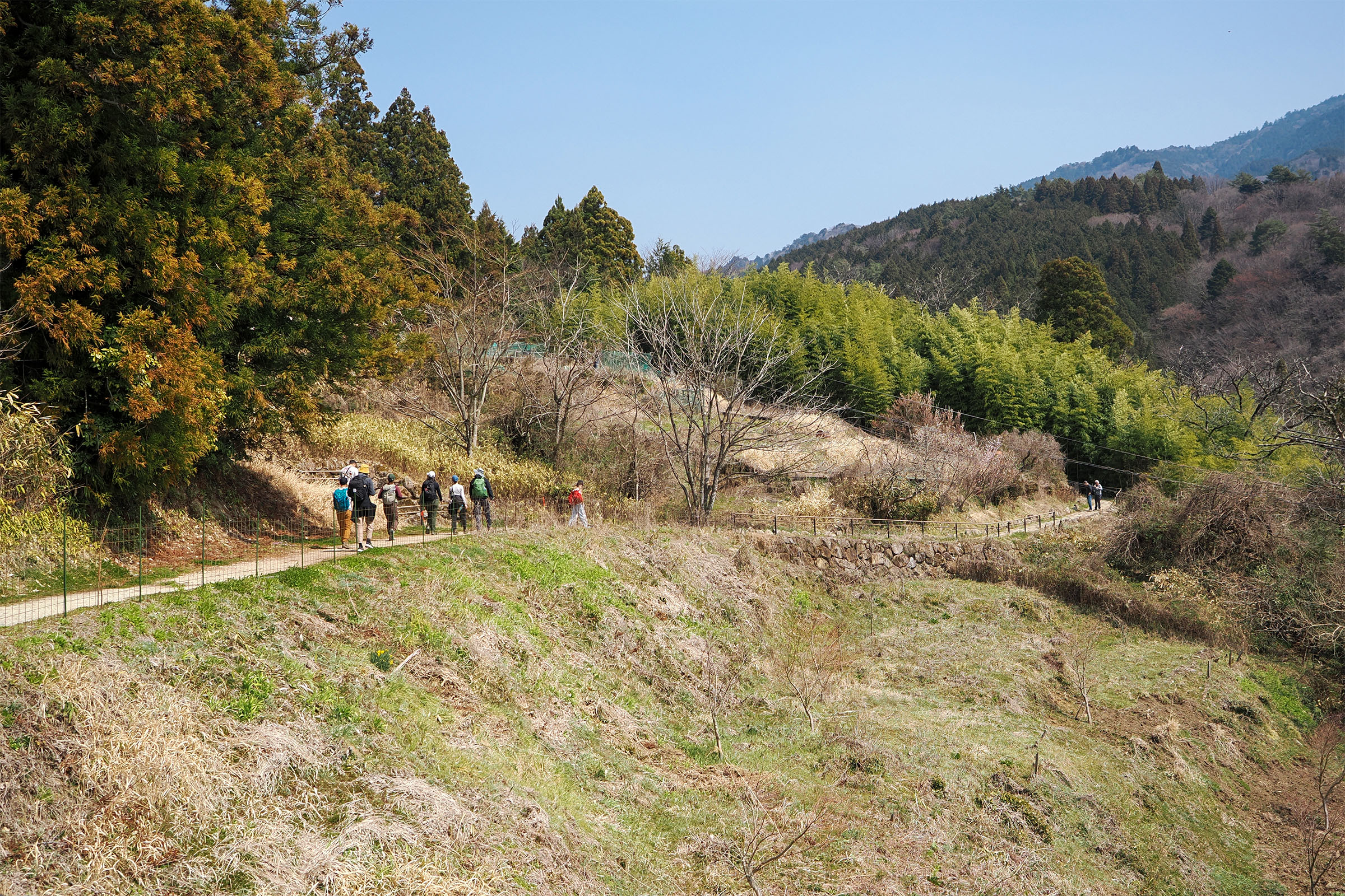 妻籠宿へと続く中山道