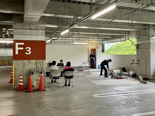 地下駐車場