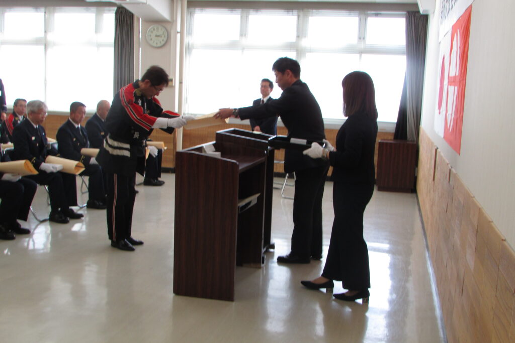 消防団 顕功賞 京都市消防長官からの表彰記章 - メルカリ