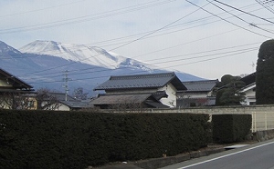 12.10小田井宿と浅間山