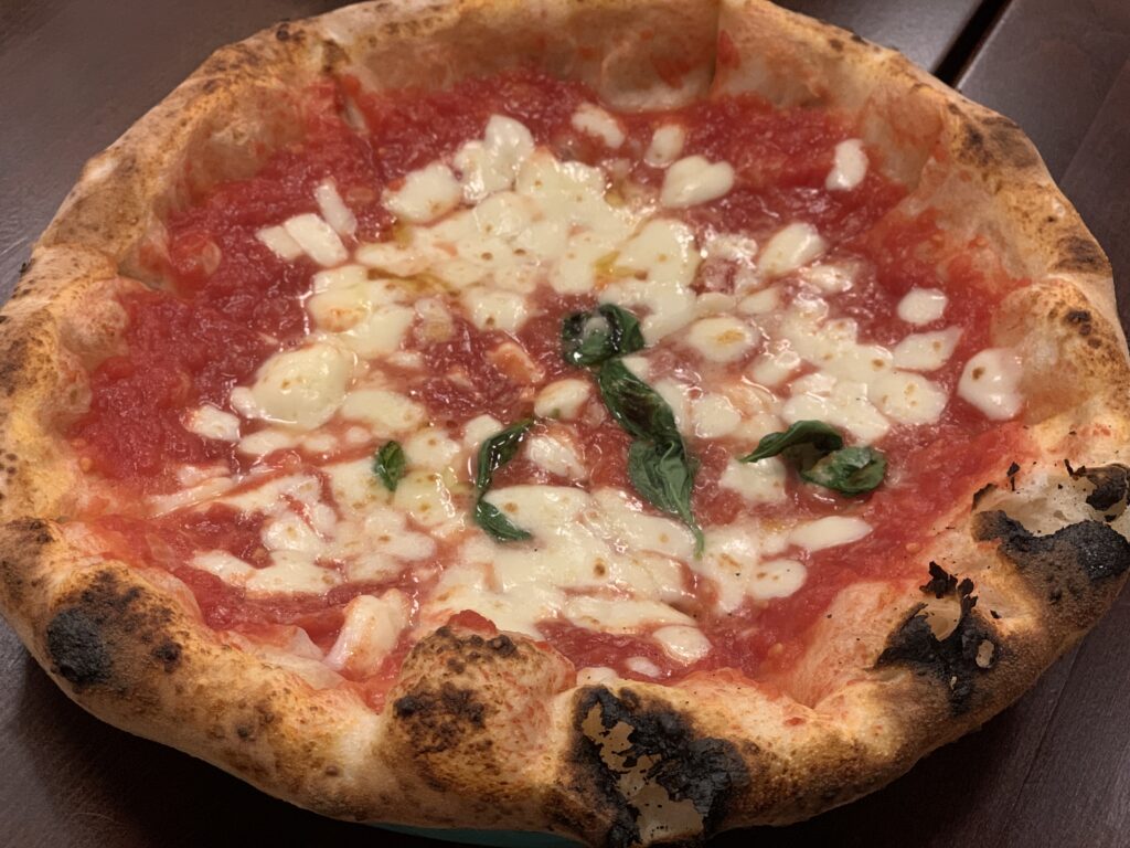 本場ナポリピッツァ×佐久のご当地食材が絶品！オ・サラチーノ | 「旬