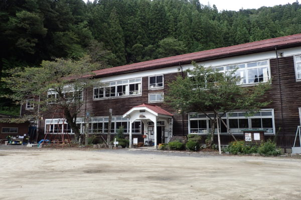 懐かしの木造校舎 旧木沢小学校に行ってきました 南信州お散歩日和