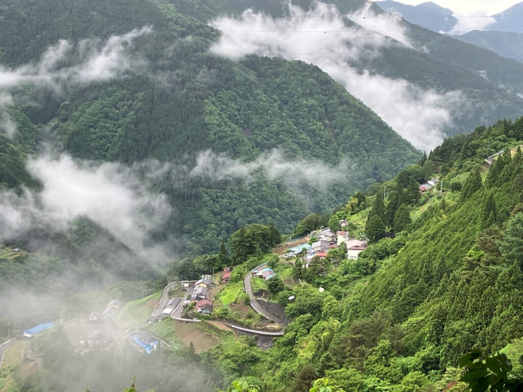 下栗の里 日本鹿 スカルNo.1 下栗の里 – 信州遠山郷